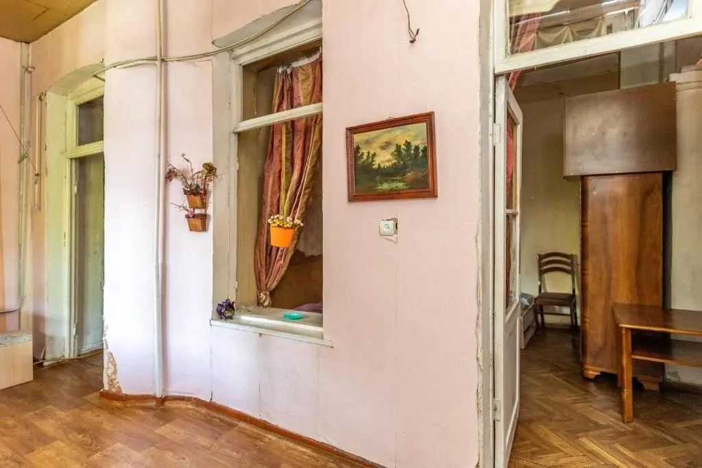 Тбилиси: Apartment on S. Nishnianidze 19