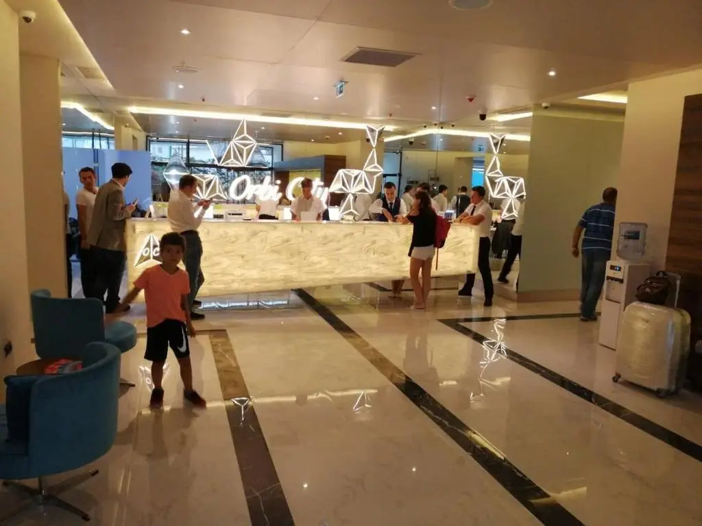 Батуми: Orbi City Towers Apartments 815,817