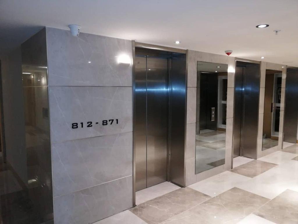 Батуми: Orbi City Towers Apartments 815,817