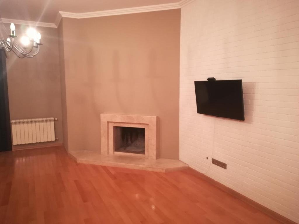 Тбилиси: Kazbegi ave. 24