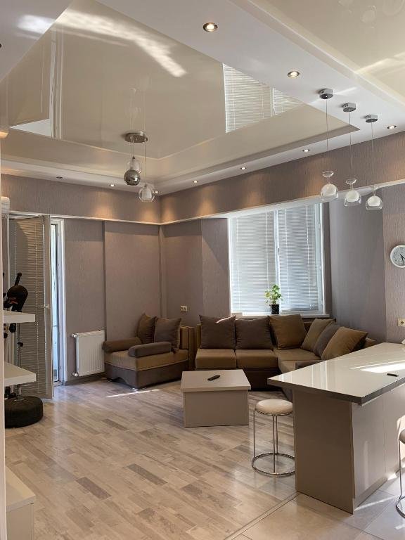 Тбилиси: House 77 Your Happy Place_