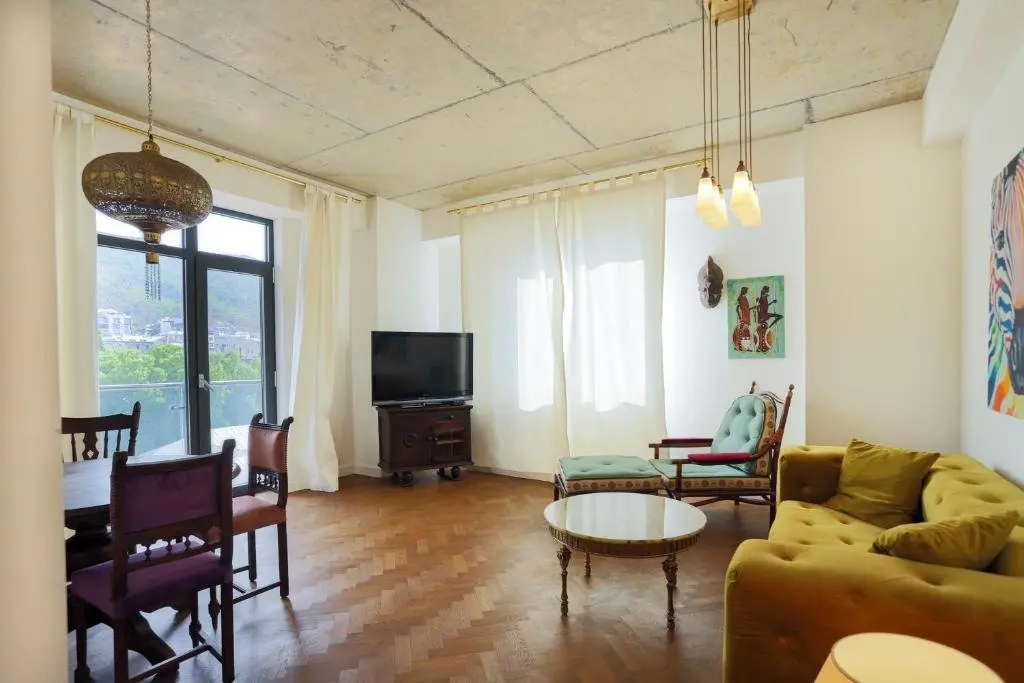 Тбилиси: Housart Plaza Apartment 20
