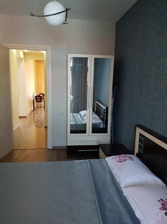Батуми: Apartment on Vakhtang Gorgasali 74