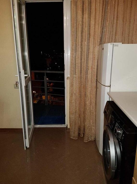 Батуми: Apartment on Vakhtang Gorgasali 74