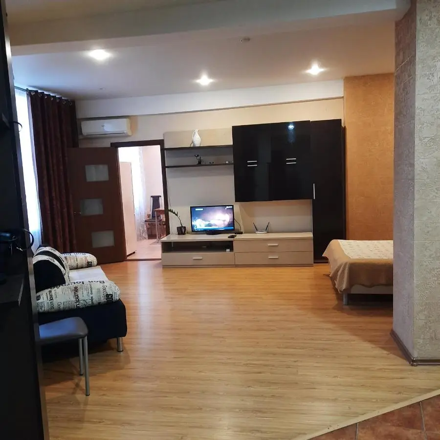 Воронеж: Studio-Apartment on Plekhanovskaya