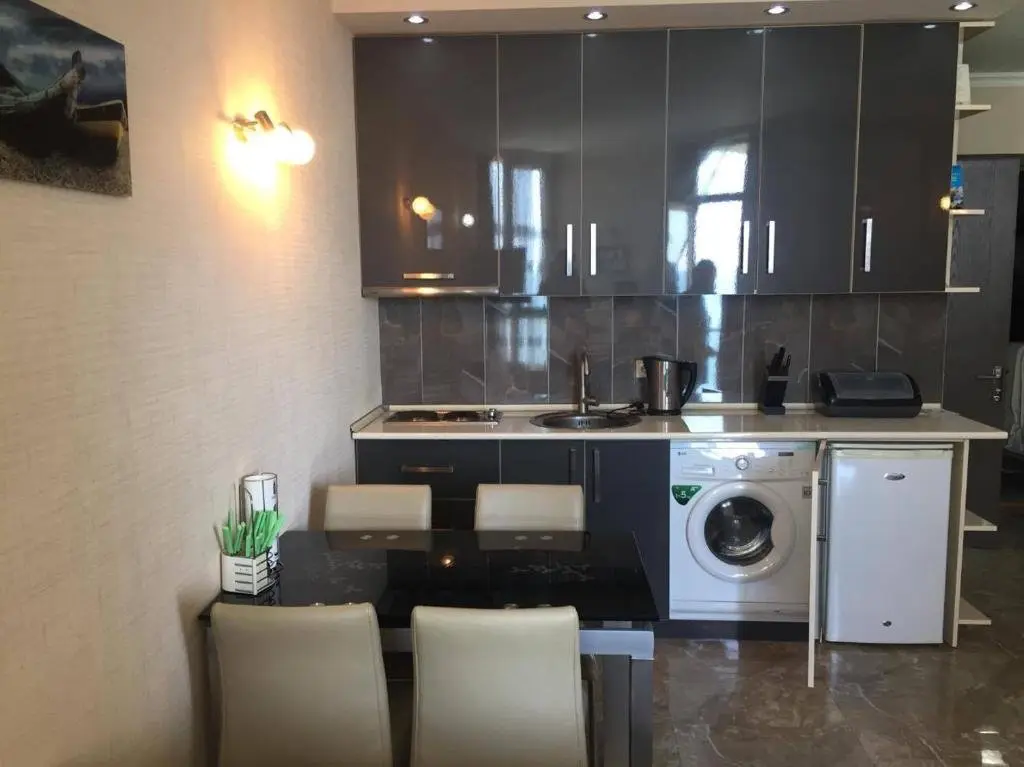 Батуми: Apartment at Orbi Kobaladze 4