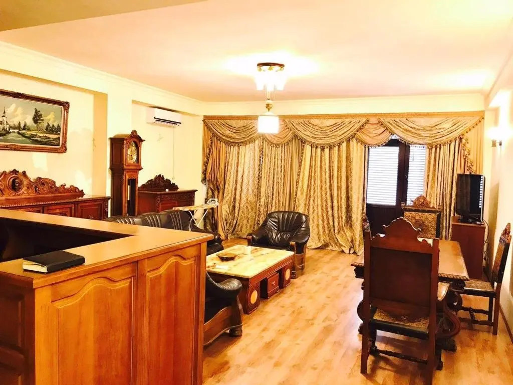 Тбилиси: Apartment on Zhiuli Shartava 12