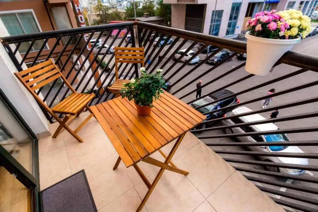 Тбилиси: Lech Kachinski Apartment 2