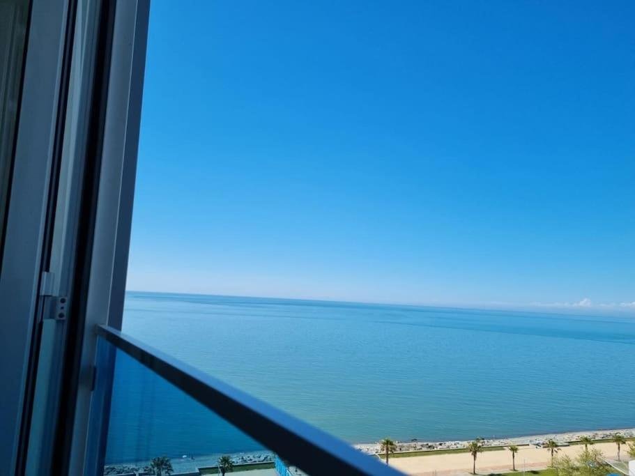 Батуми: Leo Group Luxury Apartment 14-293A Sunrise Batumi