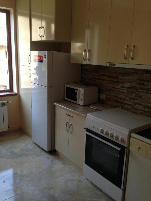 Тбилиси: Apartment on Abashidze 14a
