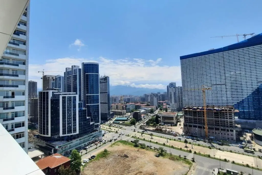 Батуми: Leo Group Luxury Apartment 18-30 Alliance Palace