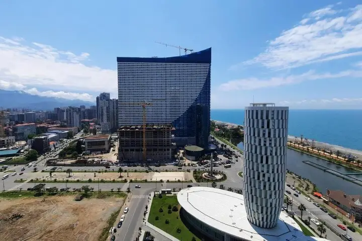 Батуми: Leo Group Luxury Apartment 18-30 Alliance Palace