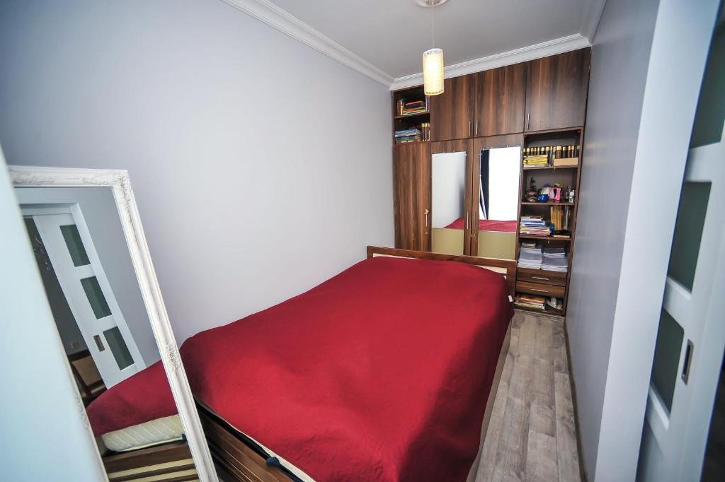Батуми: Apartment on khimchiashvili 25