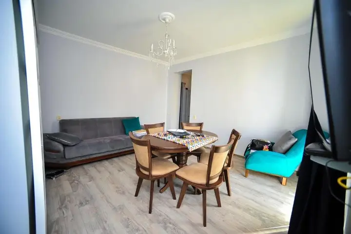 Батуми: Apartment on khimchiashvili 25
