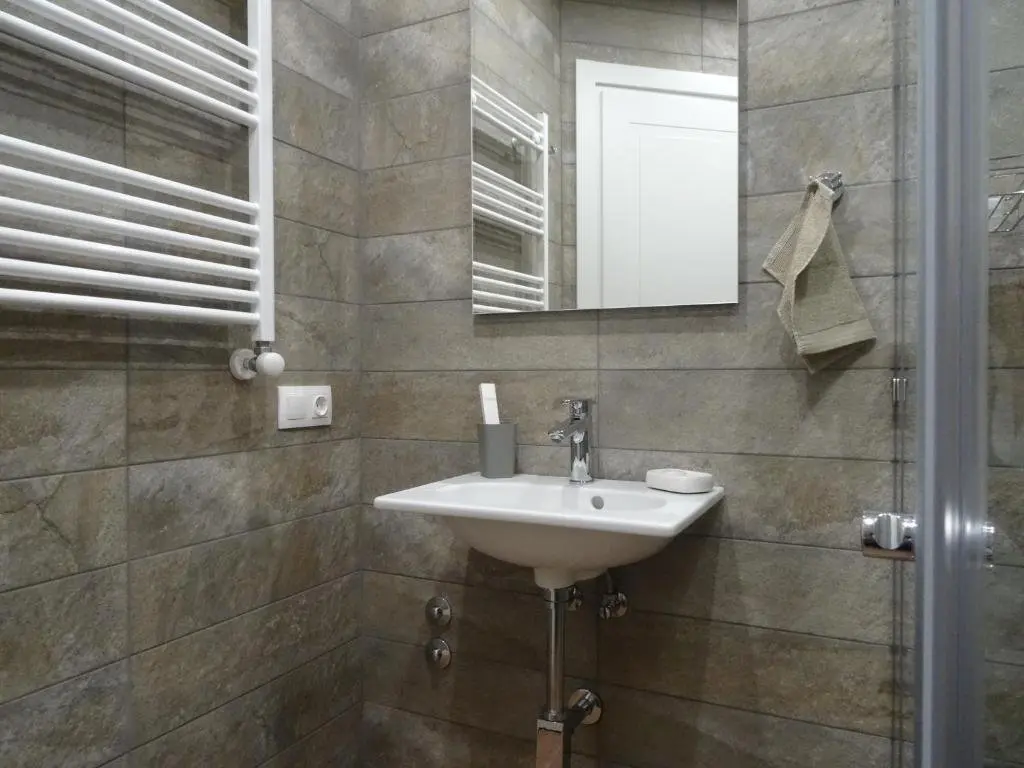 Тбилиси: Brand New Apartment In The Heart of Tbilisi 3