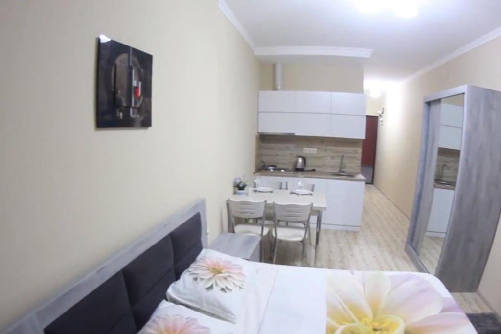 Батуми: Leo Group Apartment 2210 Horizons Batumi