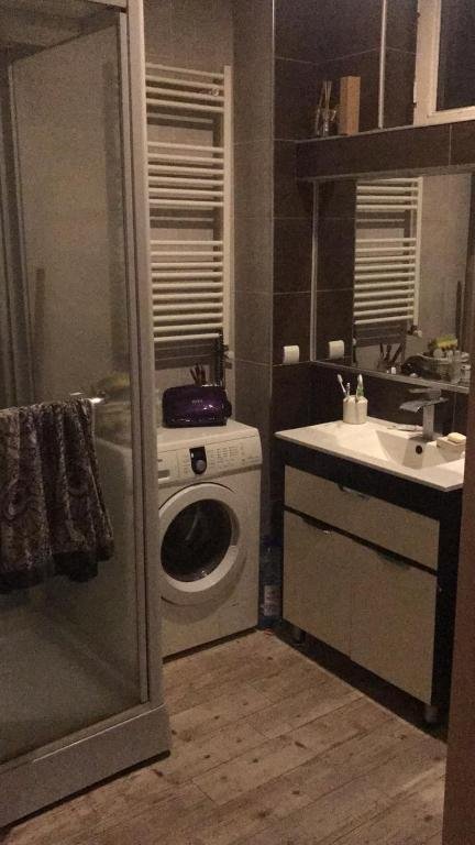 Тбилиси: 2 Bedroom Home