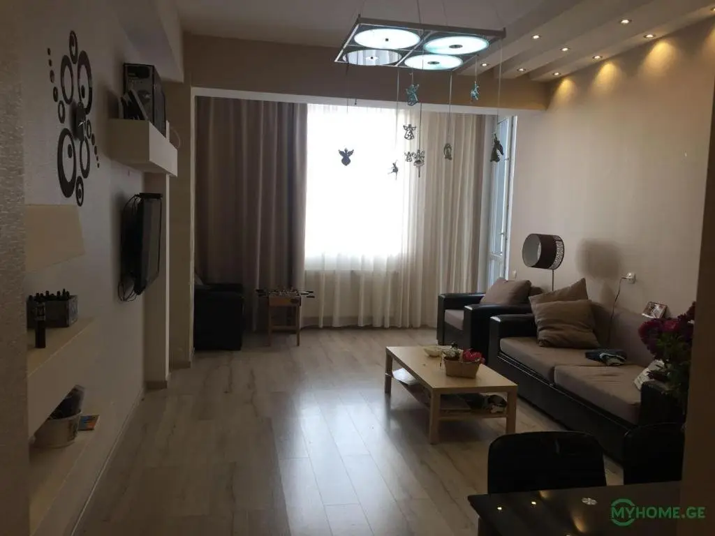 Тбилиси: 2 Bedroom Home