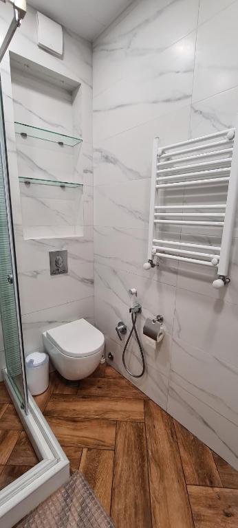 Тбилиси: New Apartment Near The Park