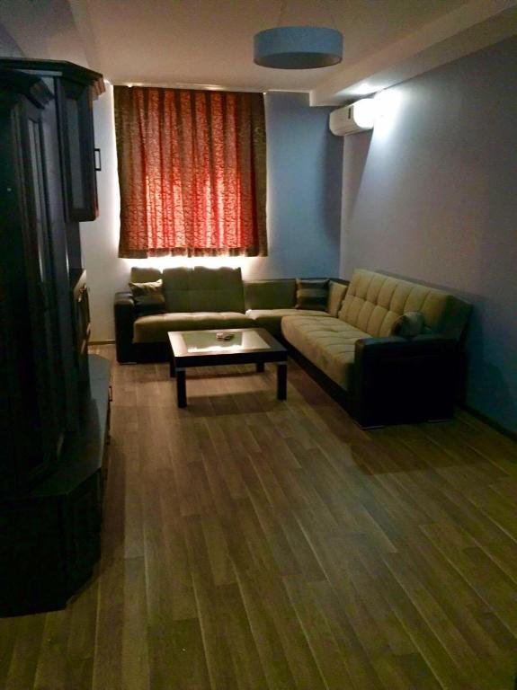 Батуми: Apartment On Griboedova 51/55