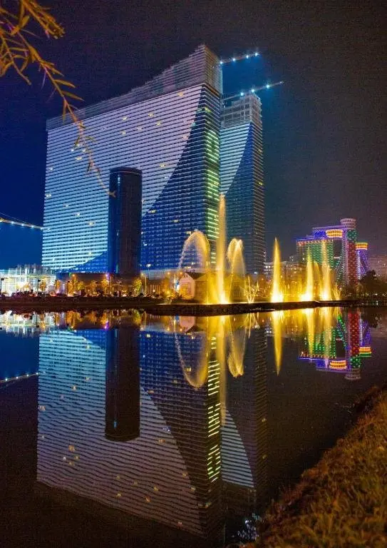 Батуми: Orbi city apartment 22 floor