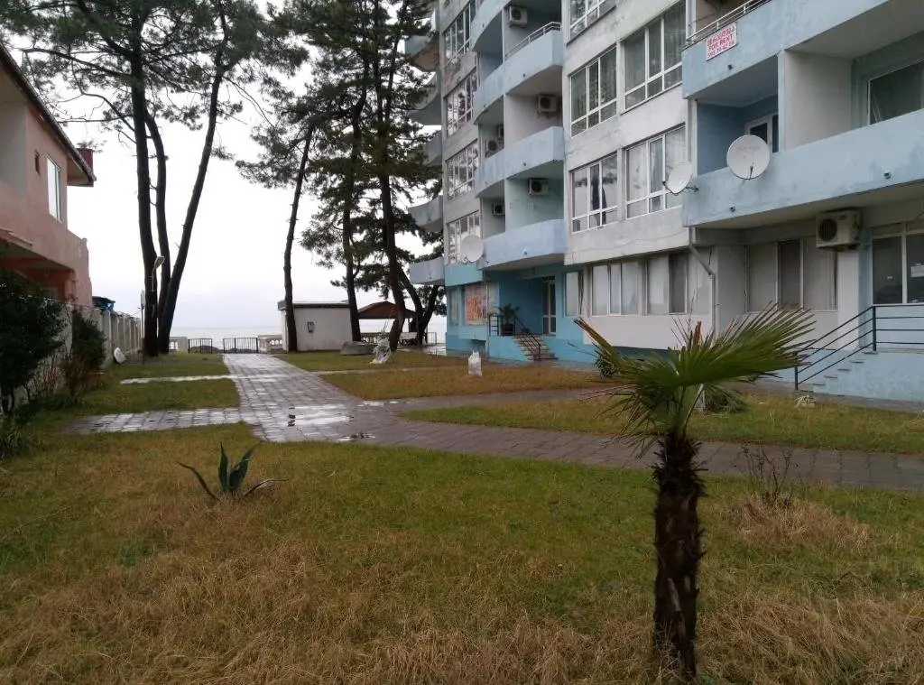 Кобулети: Apartment on Tamar Mepe 138