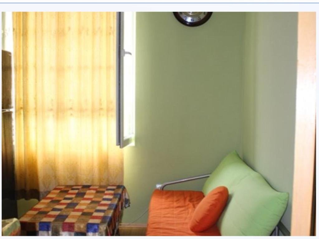 Батуми: Apartment on Tbel Abuseridze Street 33