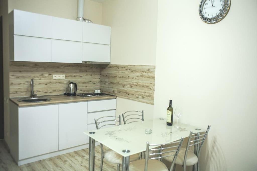 Батуми: Leo Group Apartment 21-09 Horizons Batumi