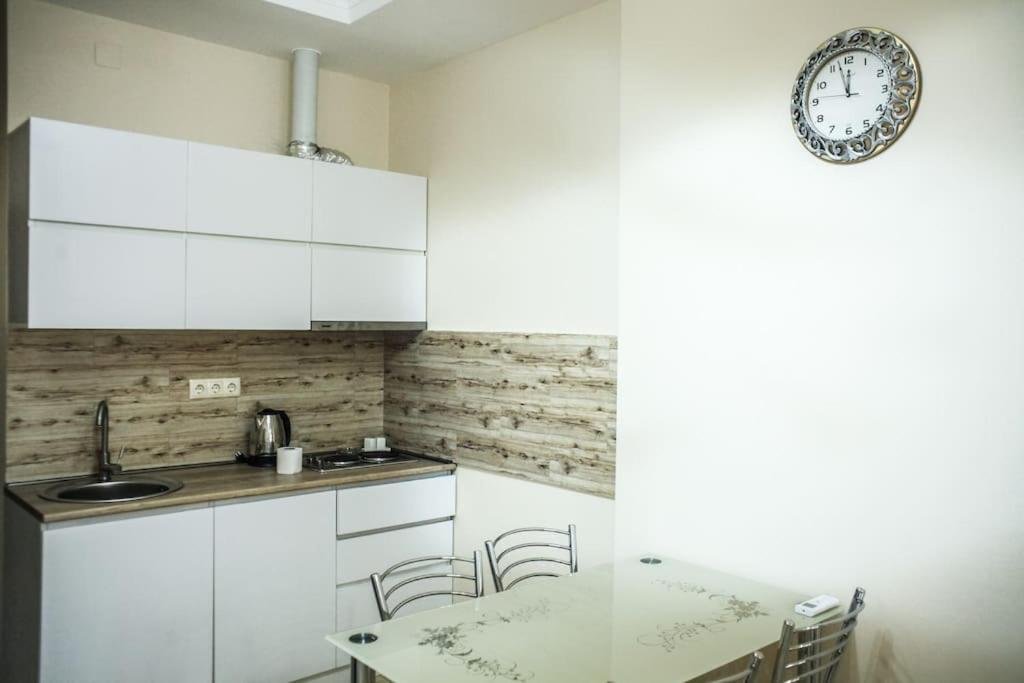 Батуми: Leo Group Apartment 21-09 Horizons Batumi