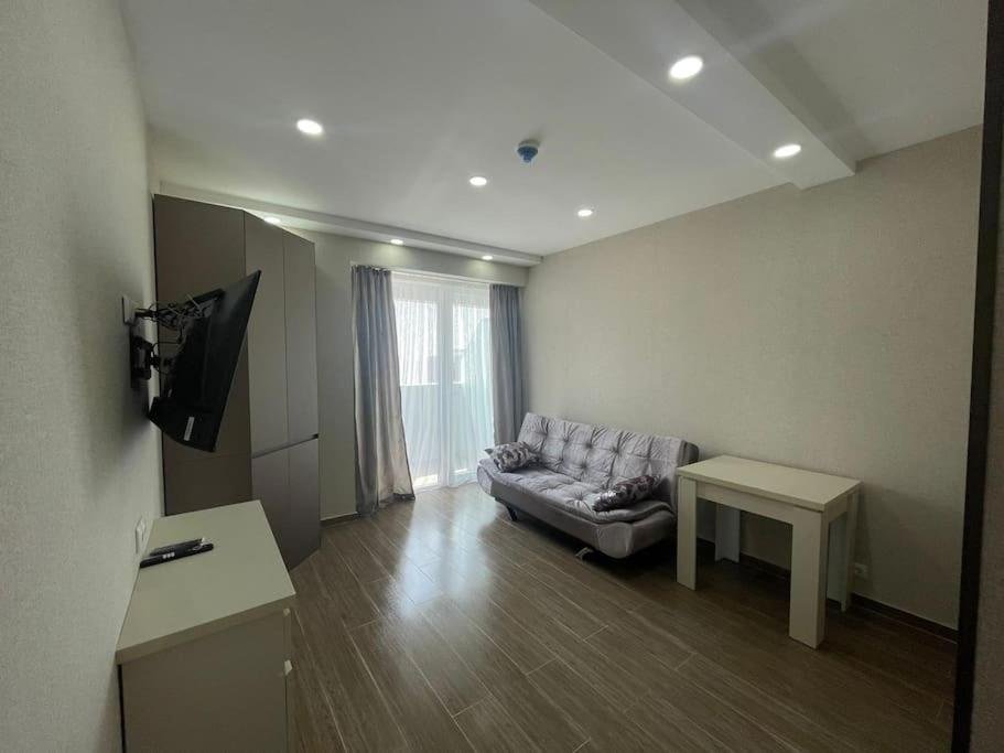 Батуми: Leo Group Luxury Apartment 1834 Alliance Palace