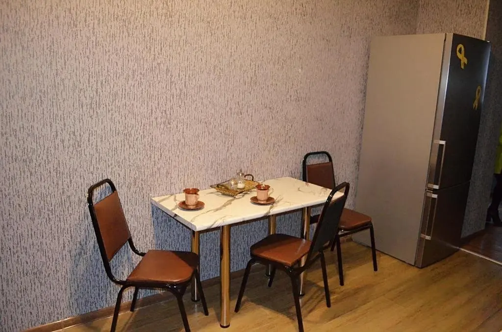 Тбилиси: Apartment on Samghebro Street 6
