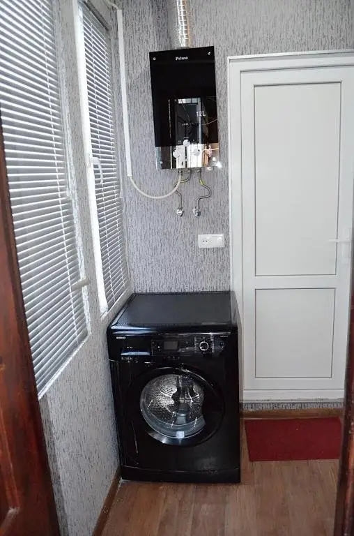 Тбилиси: Apartment on Samghebro Street 6