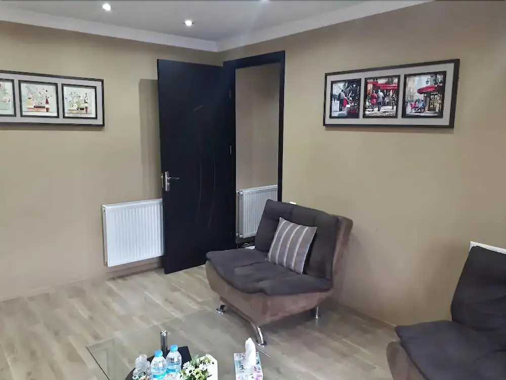 Тбилиси: Avlabari City View Apartment