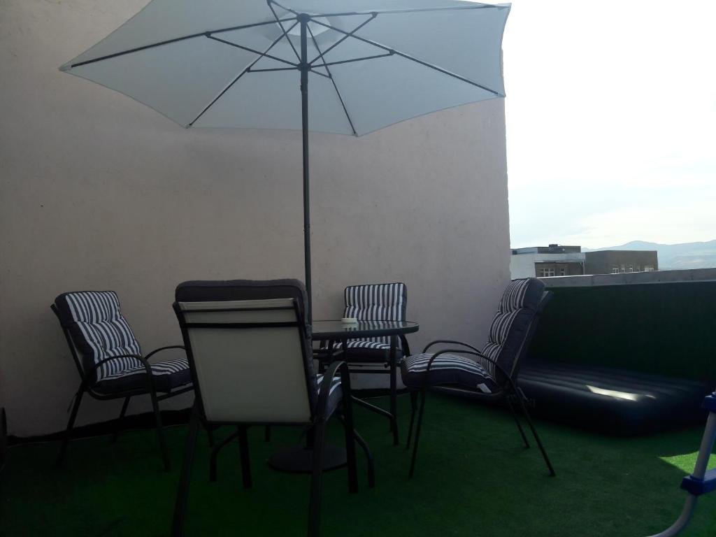 Тбилиси: Apartment Verandah 1