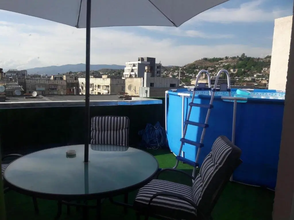 Тбилиси: Apartment Verandah 1