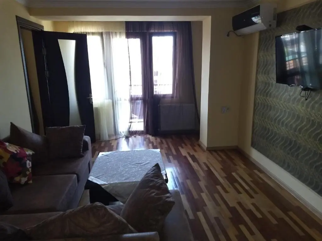 Батуми: Apartment on Melikishvili 23