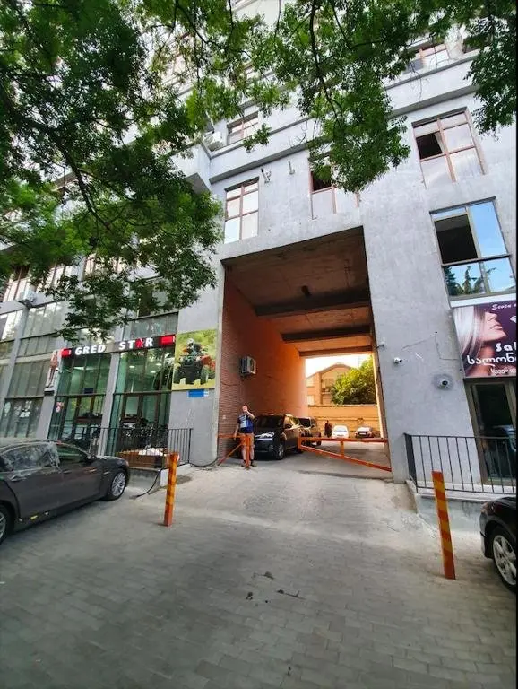 Тбилиси: 5 Rooms Hotel near 300 Aragveli metro station