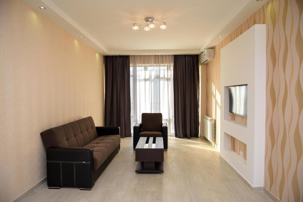 Тбилиси: 16th Floor New Flat near Old Town with amazing view