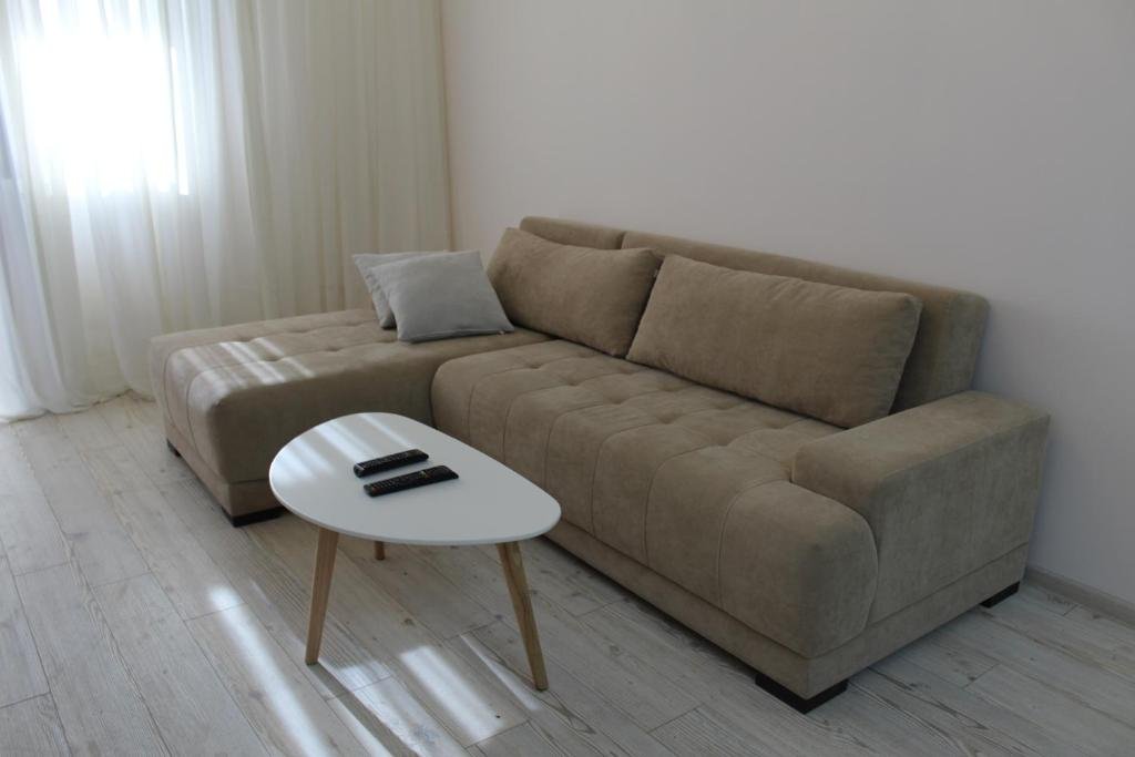 Тбилиси: Apartment on burdzglas 22/24