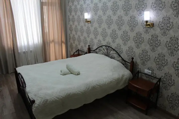 Тбилиси: Apartment on burdzglas 22/24
