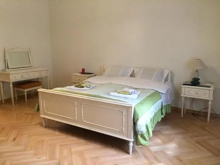 Тбилиси: Paliashvili Apartment