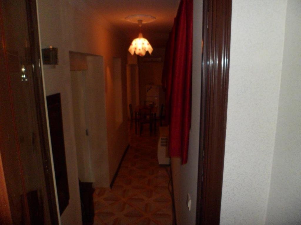 Тбилиси: Apartament on khoshtaria 34