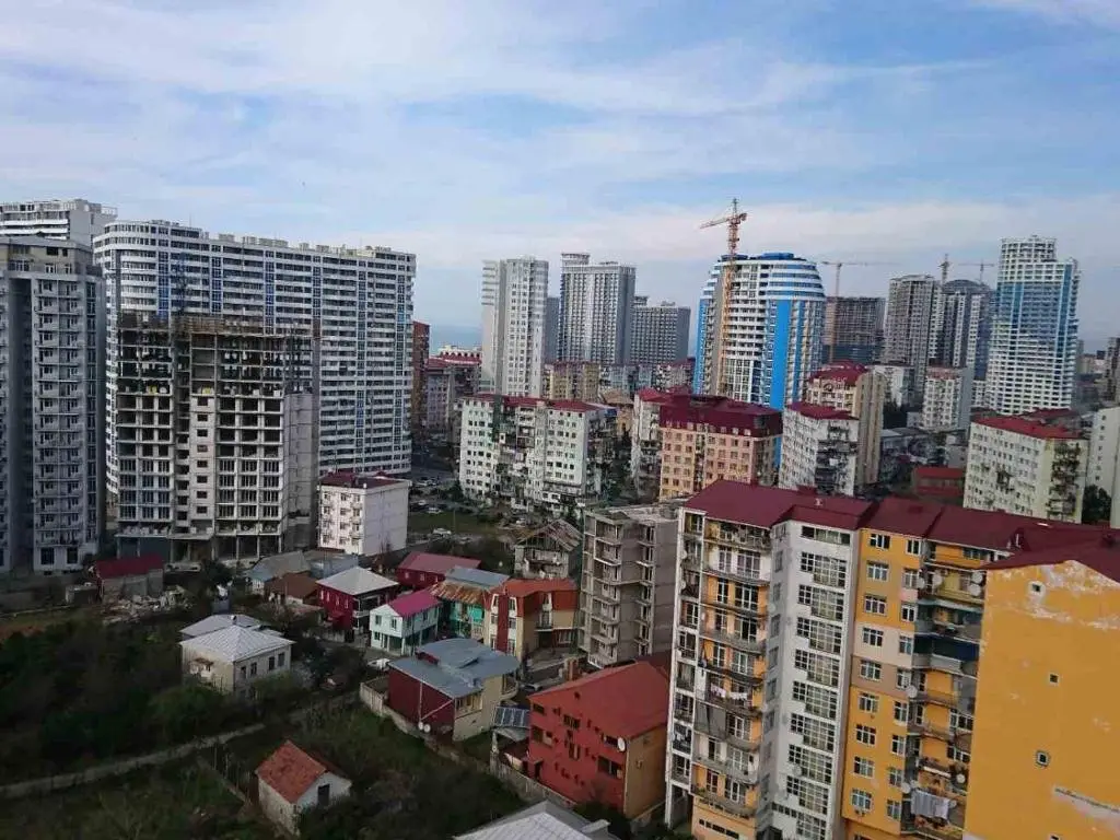 Батуми: 16th floor apartment with sea view