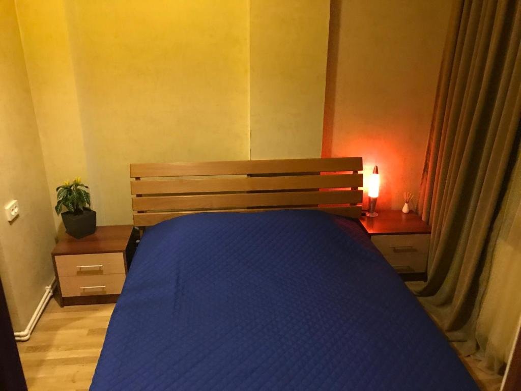 Тбилиси: 33 Vazha Pshavela Apartment