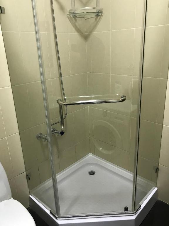 Тбилиси: 33 Vazha Pshavela Apartment