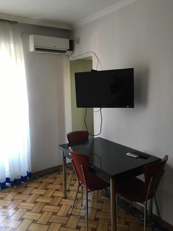 Батуми: Apartment on Gamsakhurdia str 30