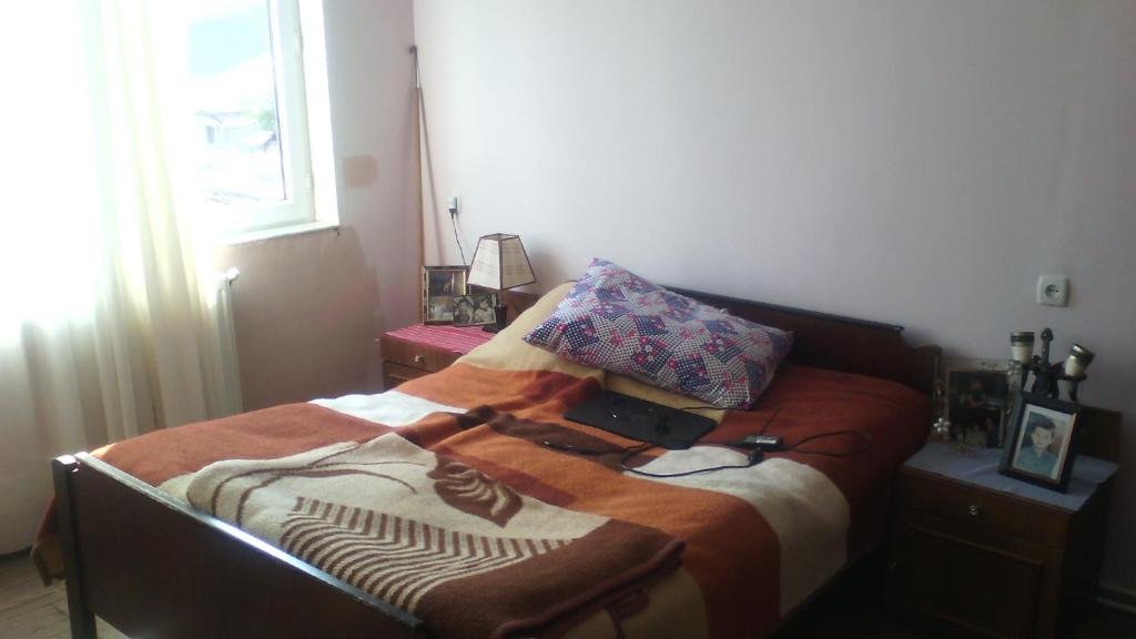 Тбилиси: Apartment Mshvidoba Street #17