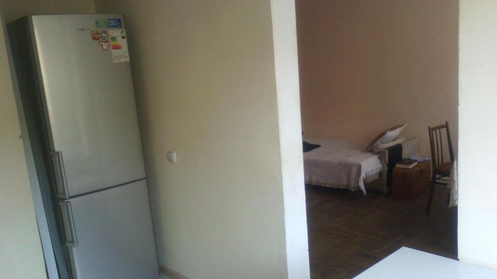 Тбилиси: Apartment Mshvidoba Street #17