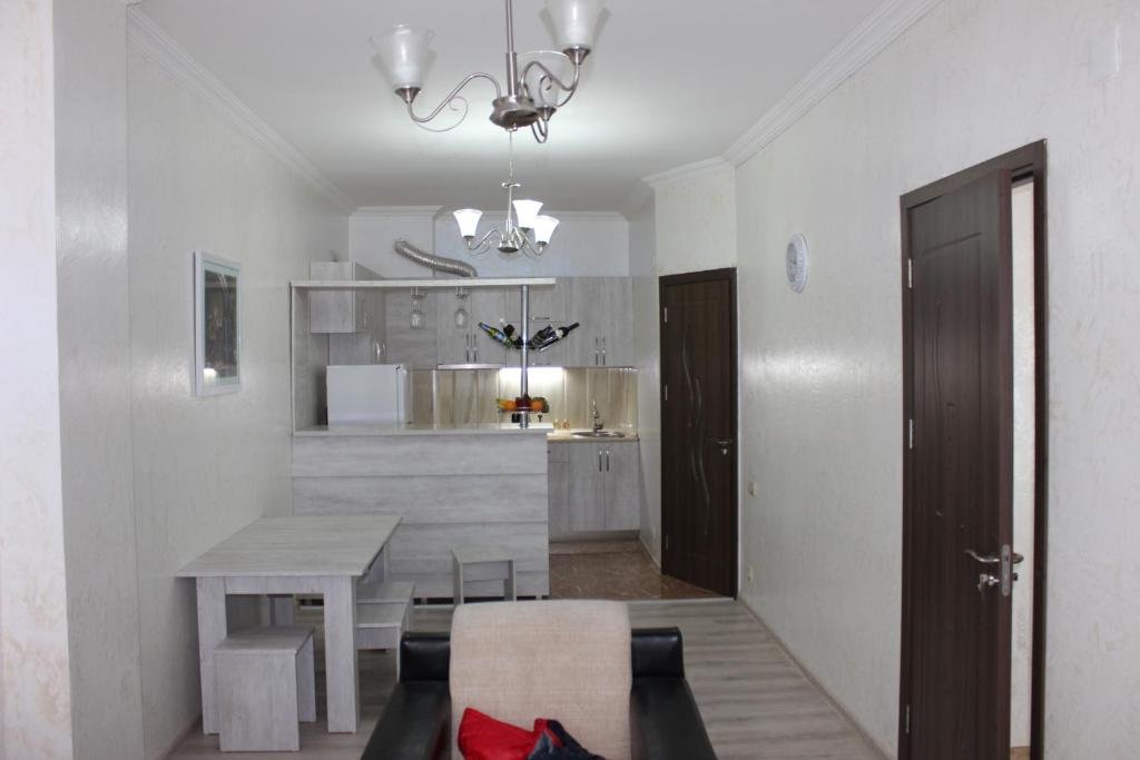 Батуми: Apartment Chavchavadze 32