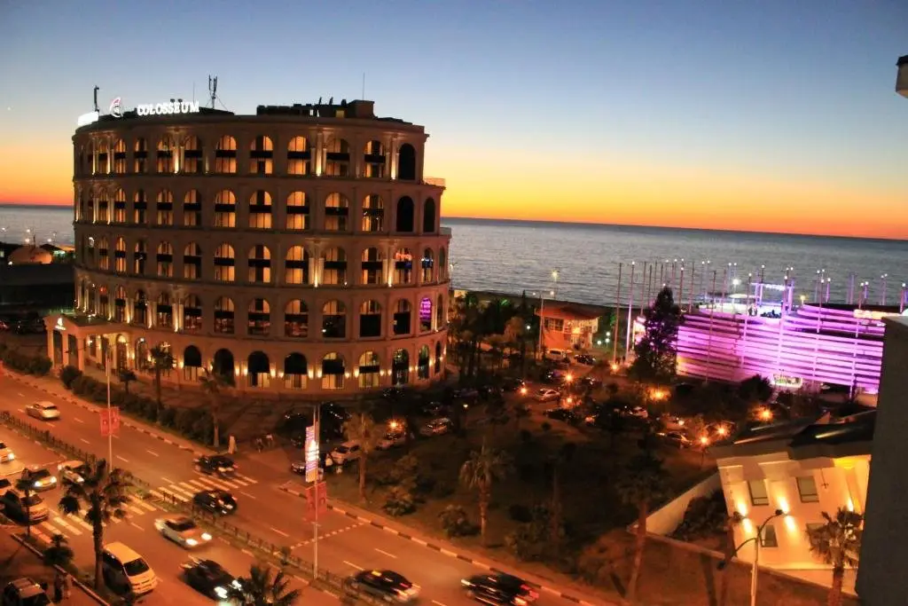 Батуми: Orbi Sea Tower Appartment Ilona